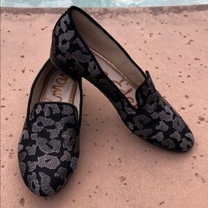 Sam Edelman Black and Gray Leopard-Print Jacquard Loafers
